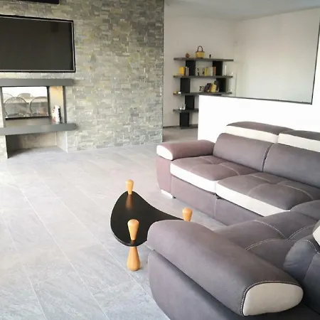 Stargate Villa *
